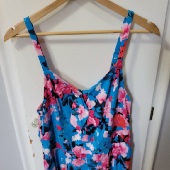 TORRID | NWT Floral Blue Romper 00 - Picture 2 of 7